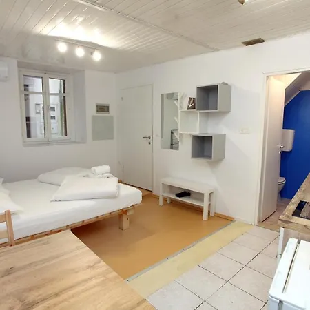 Bernard Coastal Getaway Apartment Piran